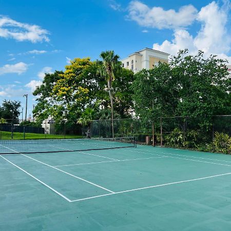 Modern Studio On I-Drive: Parking + Pool Included Orlando Bagian luar foto