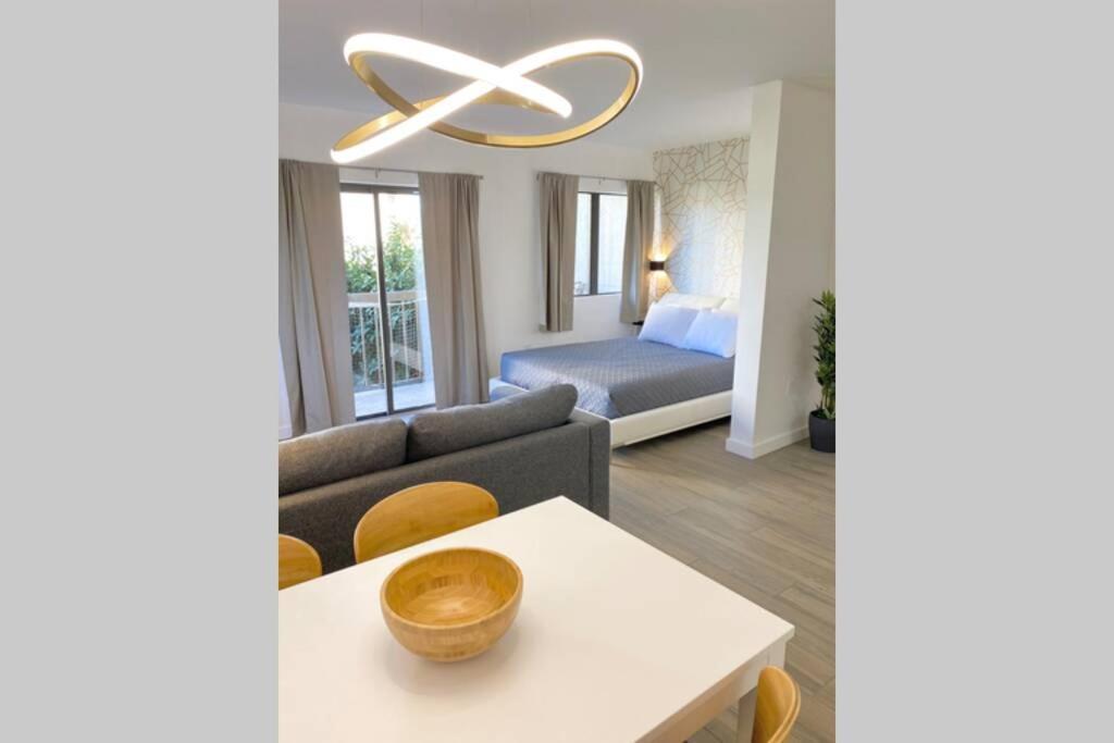 Modern Studio On I-Drive: Parking + Pool Included Orlando Bagian luar foto