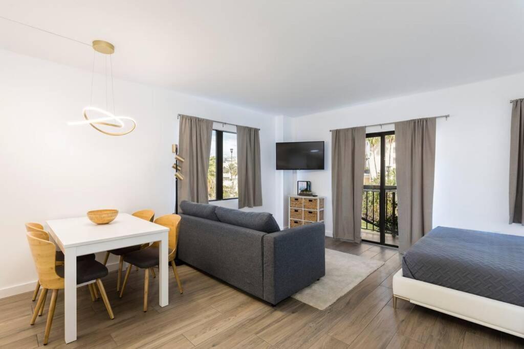 Modern Studio On I-Drive: Parking + Pool Included Orlando Bagian luar foto